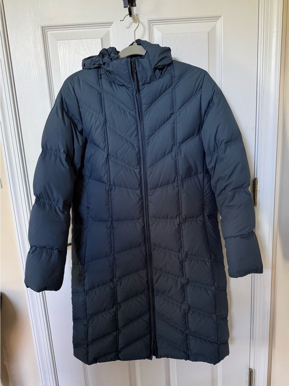 L.L.Bean women’s Puffer Jacket in dusty blue.